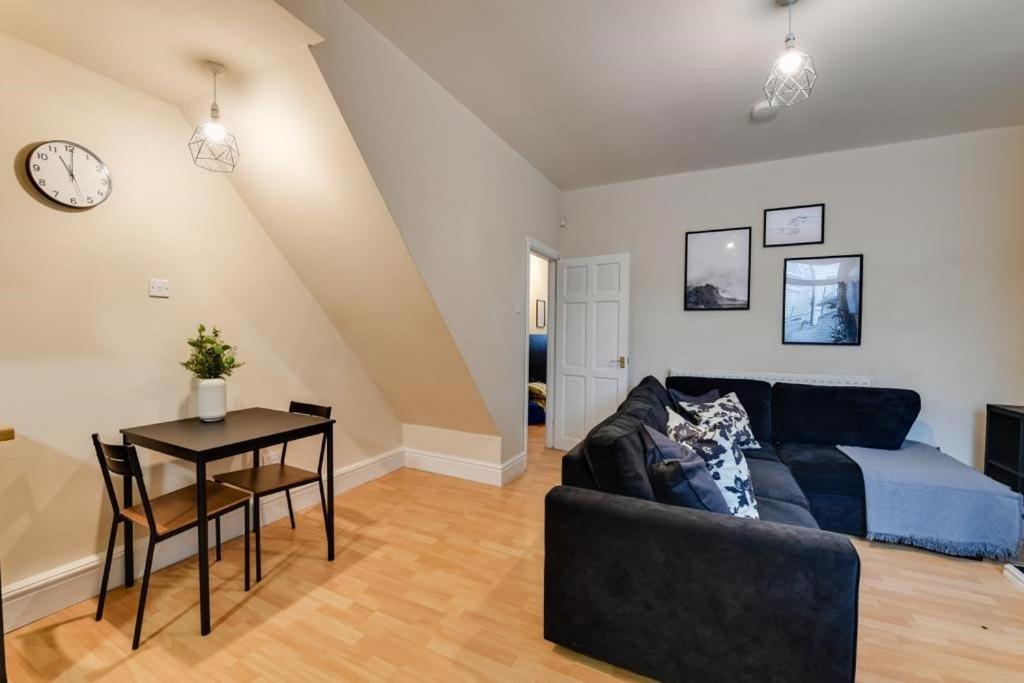 Poppy'S Pad - Winchester Road Liverpool Exteriör bild